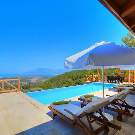فيلة Sleeps 4 Pool Air Con Wifi