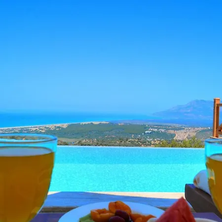 Sleeps 4 Pool Air Con Wifi فيلة Gelemiş